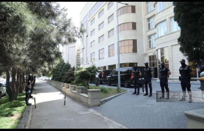 DİN-in “Sputnik-Azərbaycan” agentliyinin ofisində əməliyyatda