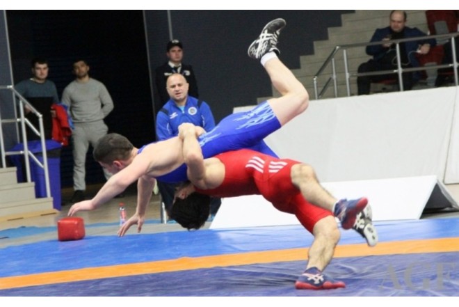Azərbaycan güləşçiləri reytinq turnirində 5 medal qazanıb 
