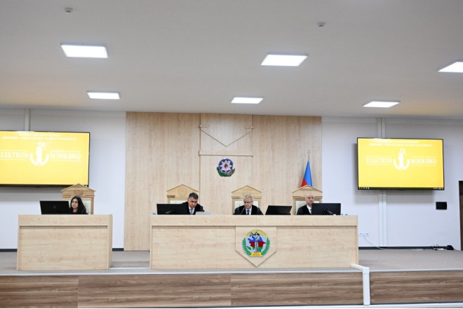 Ermənistan silahlı qüvvələrinin təxribatları nəticəsində zərər çəkmiş şəxslər məhkəmədə ifadə veriblər 