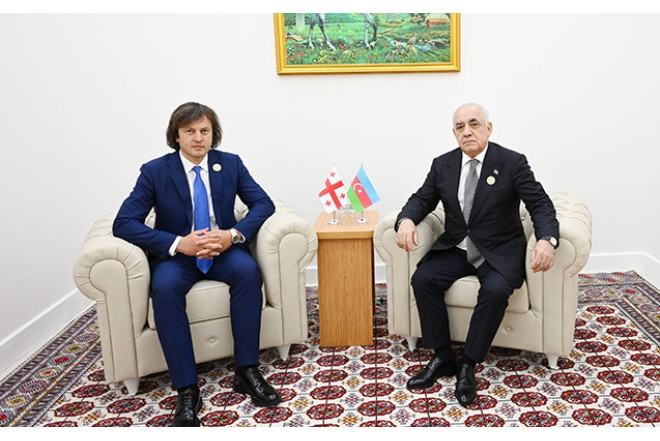 Azərbaycan və Gürcüstan baş nazirləri görüşdü 
