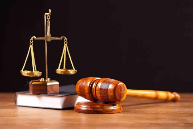 Atasının qətlini sifariş verməkdə təqsirləndirilən şəxsə hökm oxunub 