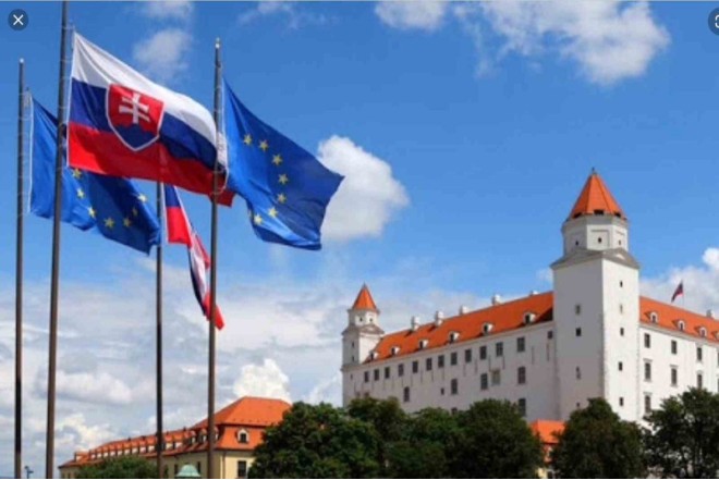 Slovakiya XİN: Rusiya-ABŞ danışıqları Ukrayna ilə bağlı nizamlanmaya töhfə verəcək 