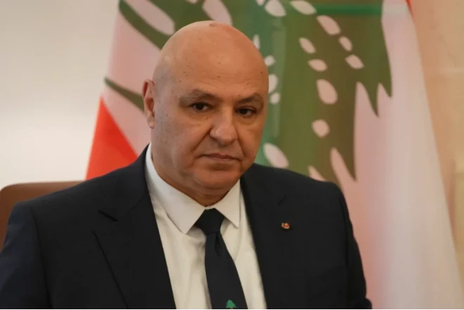 Livan prezidenti Laricani ilə görüşdə İranı Livanın daxili işlərinə qarışmamağa çağırıb 
