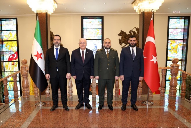 Türkiyə və Suriya hərbi sahədə əməkdaşlıq memorandumu imzalayıb  Türkiyə və Suriya hərbi sahədə əməkdaşlıq memorandumu imzalayıb 