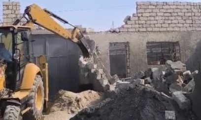 Suraxanıda qanunsuz tikililər söküldü - VIDEO